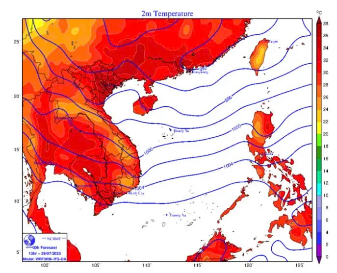 Hà Nội nắng nóng